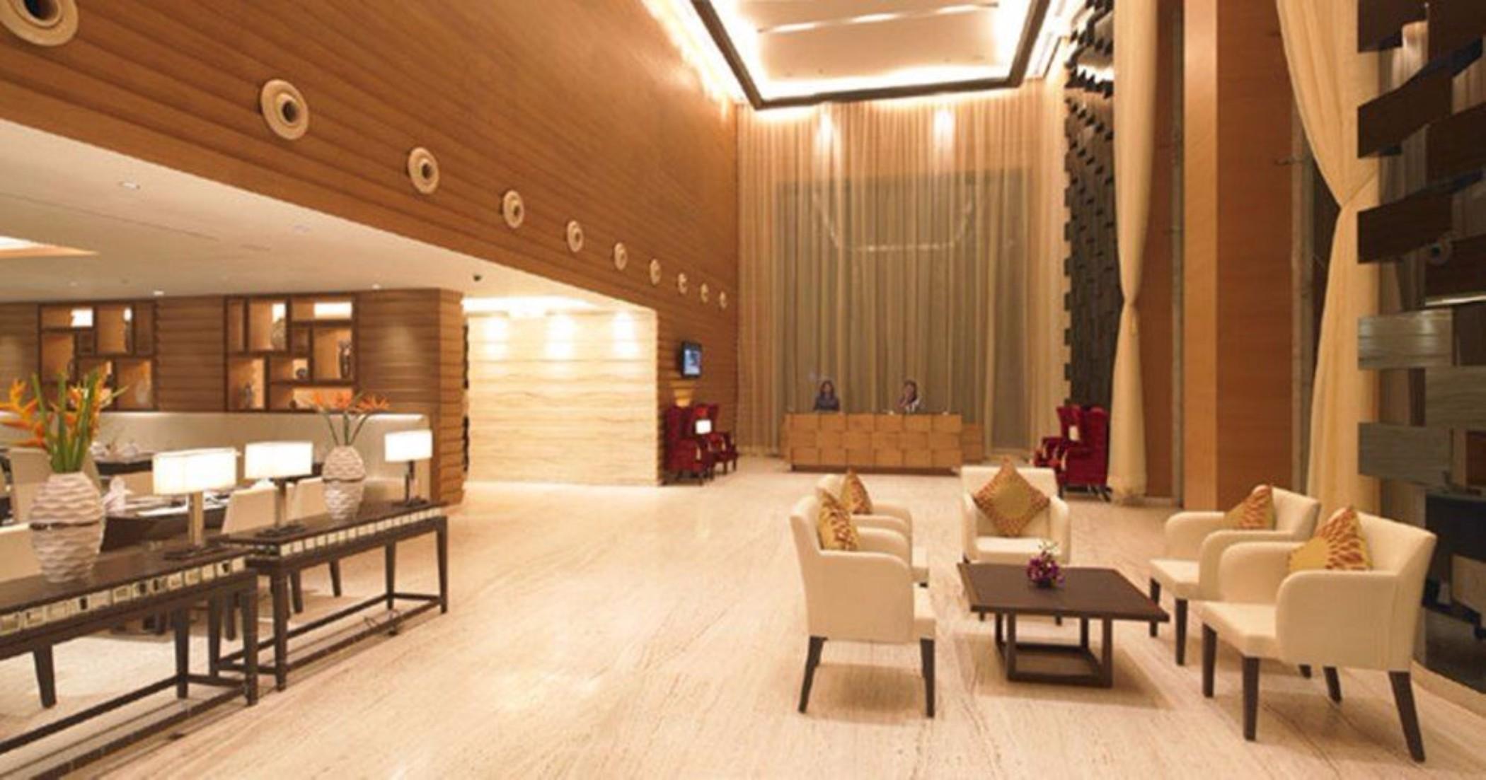 Royal Orchid Central Grazia, Нави Мумбай Екстериор снимка